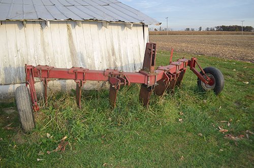 Property photo 10 - FARM MACHINERY AUCTION IN ALLEN COUNTY